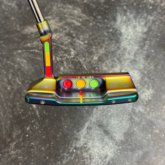 Scotty Cameron Super Select Squareback 2 (Crazy Rainbow Marijuana Theme)