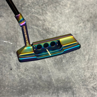 Scotty Cameron Studio Style Newport 2+ (Crazy Rainbow PVD)