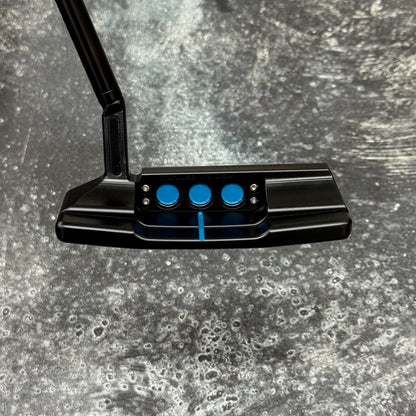 Scotty Cameron Studio Style Newport 2.5+ (Black PVD)