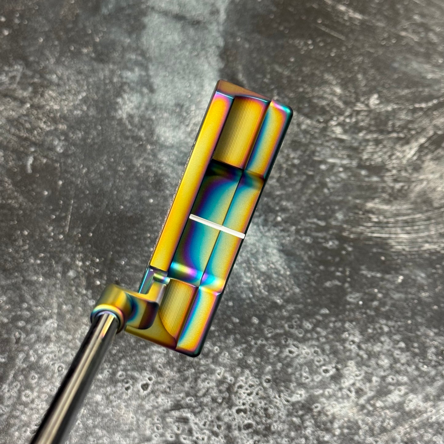 Scotty Cameron Studio Style Newport 2+ (Crazy Rainbow PVD)
