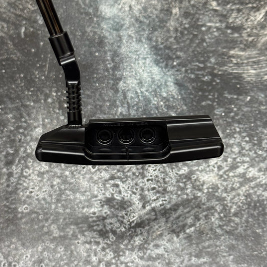 Scotty Cameron Super Select Newport 2 (Screw Neck)