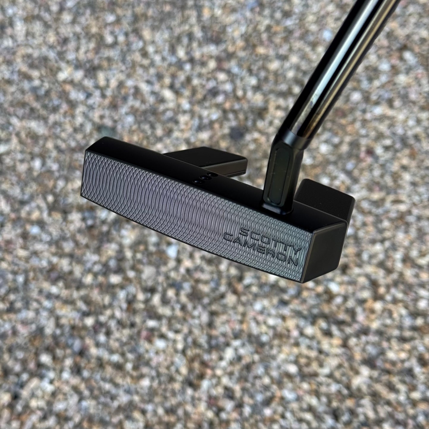 Scotty Cameron Phantom 5.5 (Black Rainbow) Black Paint fill