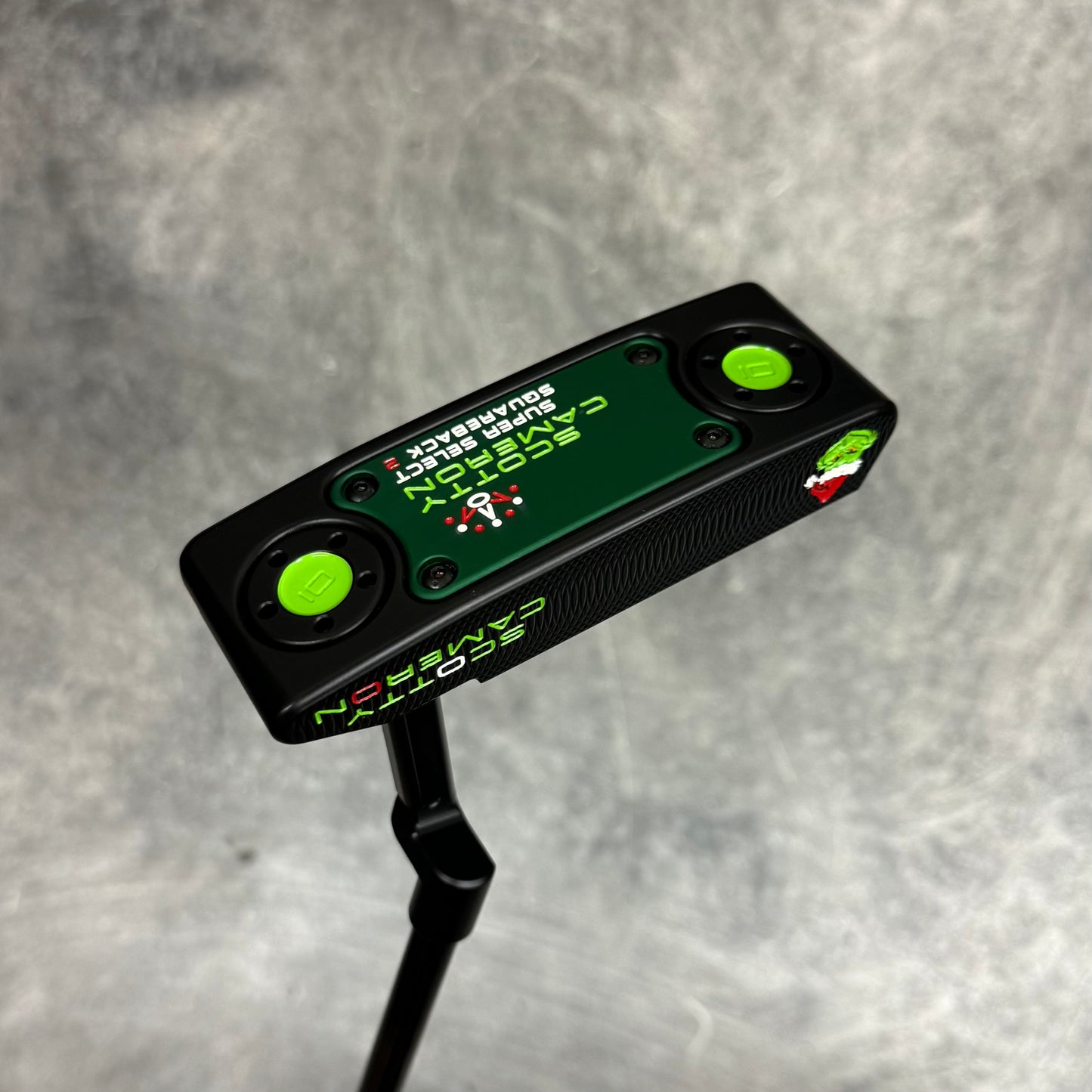 Scotty Cameron Super Select Squareback 2 (Grinch Theme)