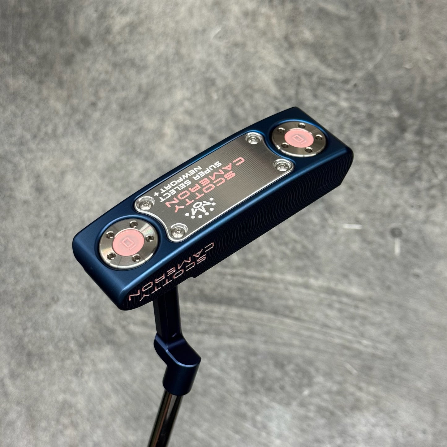 Scotty Cameron Super Select Newport+ (Blue PVD)