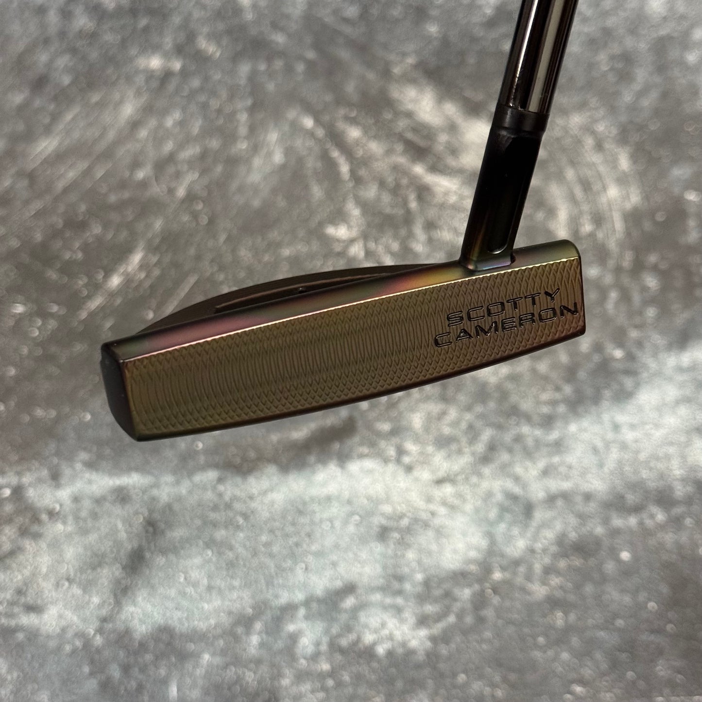 Scotty Cameron Super Select GoLo 6.5 (Black Rainbow PVD)