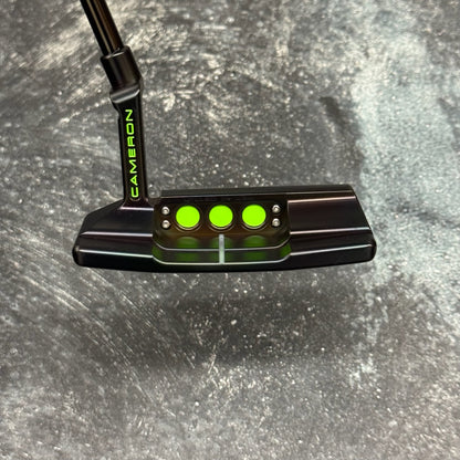 Scotty Cameron Studio Style Newport 2+ (Black Rainbow PVD)