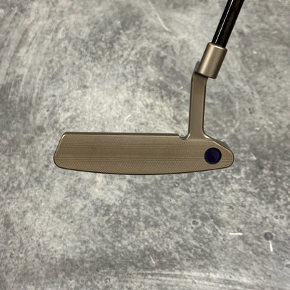 Scotty Cameron Select Newport 2 (Chromatic Bronze Tour Dot)