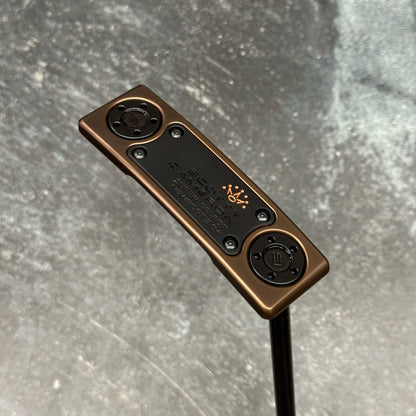 Scotty Cameron Super Select Newport 2.5+ (Antique Bronze PVD)