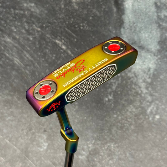 Scotty Cameron Studio Style Newport (Crazy Rainbow PVD)