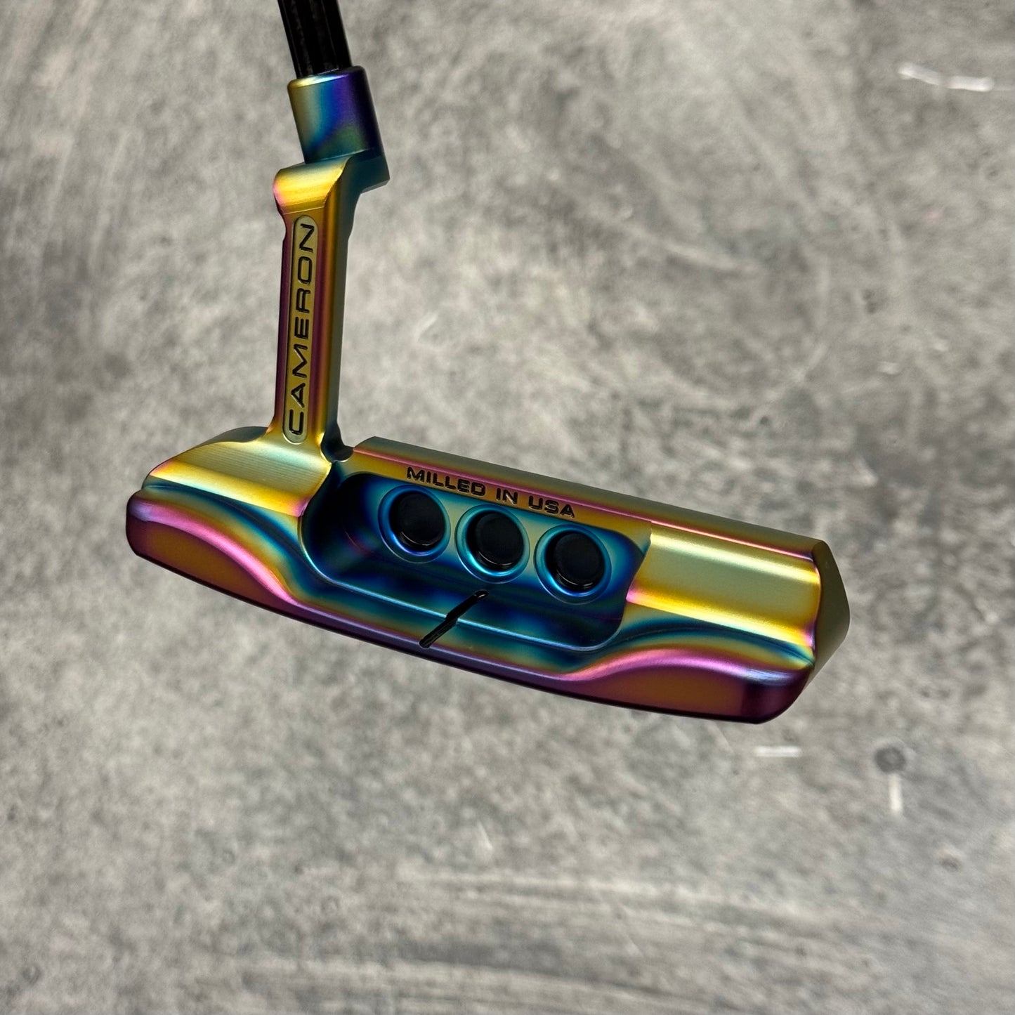 Scotty Cameron Super Select Newport (Crazy Rainbow)