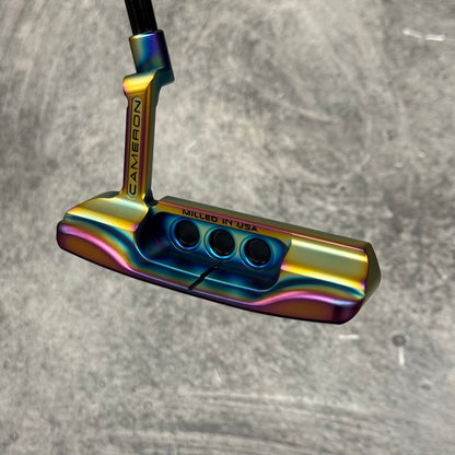 Scotty Cameron Super Select Newport (Crazy Rainbow)